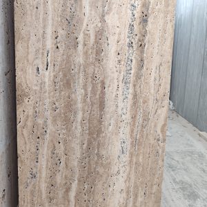 سنگ تراورتن موجدار چرمی اقتصادی پلاک 2 سانتی برای کارهای خاص دکوری